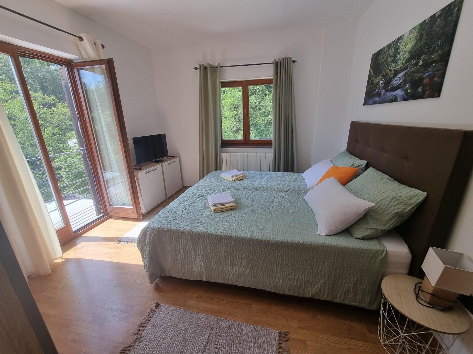 Haus Natura Jurdani エクステリア 写真